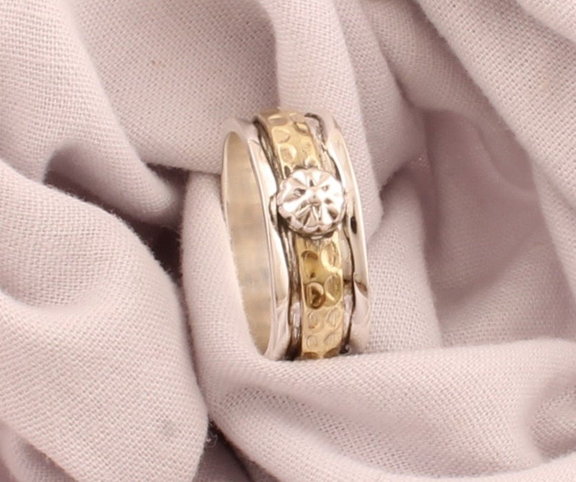 Two-Tone Spinner Ring Sterling Silver Band – Hammered Texture Band with Rotating Flower Motif Boho Jewelry Gift for Her and Him - Image 2